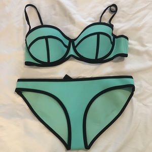 Triangl bikini set
